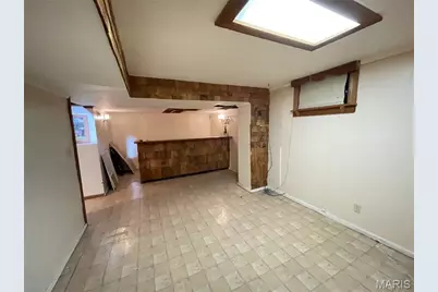 9855 Green Valley Drive, Saint Louis, MO 63136 - Photo 18