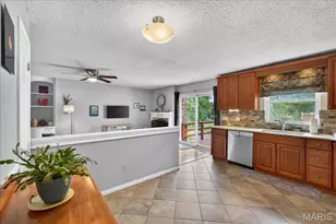 15420 Country Ridge Dr, Chesterfield, MO 63017 - Photo 8