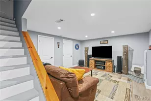 10694 Carroll Wood Way, Saint Louis, MO 63128 - Photo 28