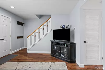 10694 Carroll Wood Way, Saint Louis, MO 63128 - Photo 6