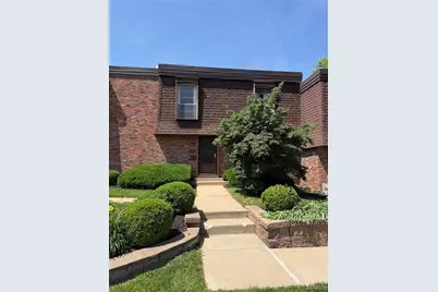 13484 Coliseum Drive, Chesterfield, MO 63017 - Photo 2