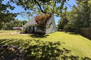 2810 East Old Oak Rd, Poplar Bluff, MO 63901 - Photo 2