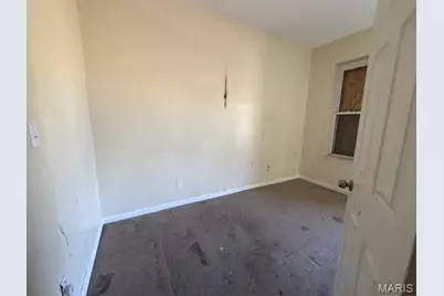 5651 Wells Avenue, Saint Louis, MO 63112 - Photo 4
