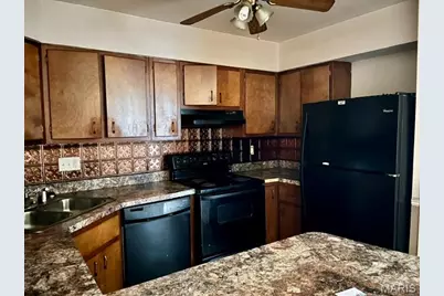 8755 Sieloff Drive #B, Hazelwood, MO 63042 - Photo 6