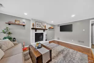 7101 Coram Dr, Saint Louis, MO 63129 - Photo 6