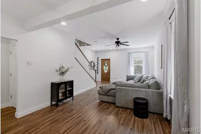 3335 Virginia Avenue, Saint Louis, MO 63118 - Photo 2