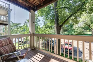 5375 N Kenrick Parke Dr, Shrewsbury, MO 63119 - Photo 18