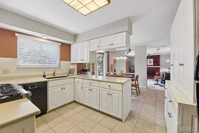 13116 Huntercreek Ridge Road, Saint Louis, MO 63131 - Photo 14