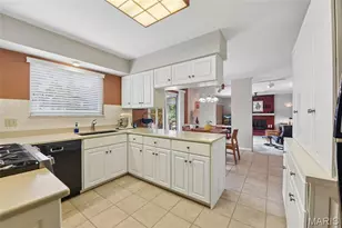 13116 Huntercreek Ridge Rd, Saint Louis, MO 63131 - Photo 14