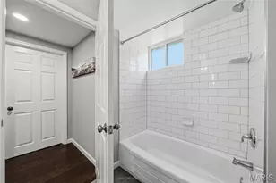 451 Linum Ln, Webster Groves, MO 63119 - Photo 24