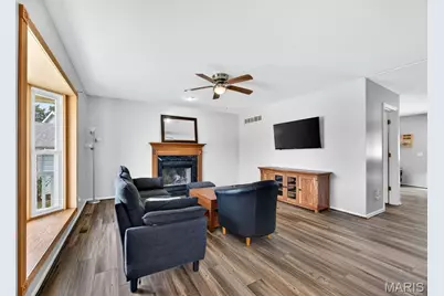 110 Providence Pointe Court, Wentzville, MO 63385 - Photo 2