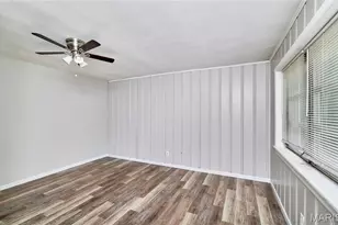 1751 June Dr, Saint Louis, MO 63138 - Photo 8