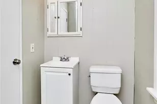 1751 June Dr, Saint Louis, MO 63138 - Photo 22