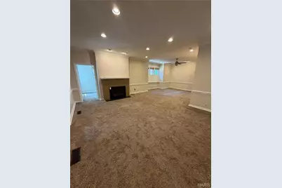 7261 Delmar Boulevard #7261A, University City, MO 63130 - Photo 8