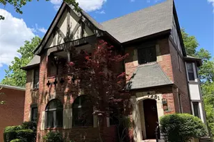 7261 Delmar Blvd, University City, MO 63130 - Photo 2