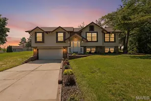 940 Ampere Ct, Lake Saint Louis, MO 63367 - Photo 24
