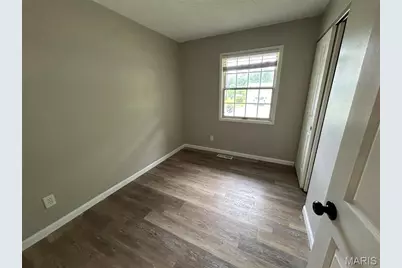 12834 Fox Haven Drive, Florissant, MO 63033 - Photo 4
