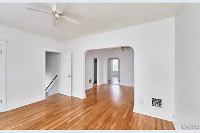 5202 Bancroft Avenue #A, Saint Louis, MO 63109 - Photo 8