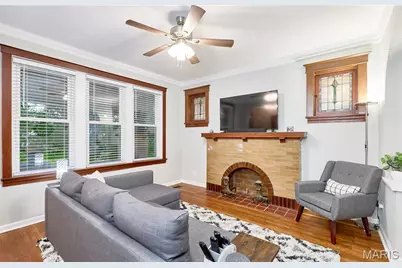 6139 Tennessee Avenue, Saint Louis, MO 63111 - Photo 6