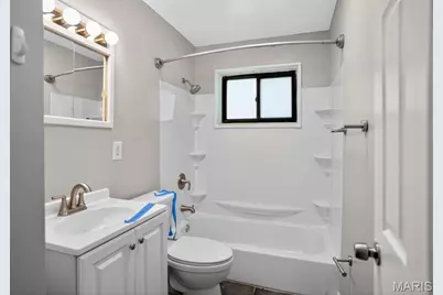 5563 Winchelsea Drive, Saint Louis, MO 63121 - Photo 26
