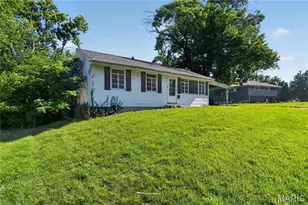 7709 Paddington Dr, Saint Louis, MO 63121 - Photo 4