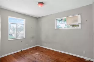 7709 Paddington Dr, Saint Louis, MO 63121 - Photo 16