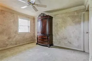 1 Delcrest Ct, Saint Louis, MO 63124 - Photo 16