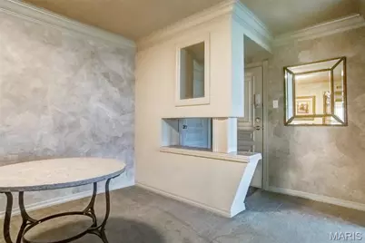 1 Delcrest Court #103, Saint Louis, MO 63124 - Photo 4