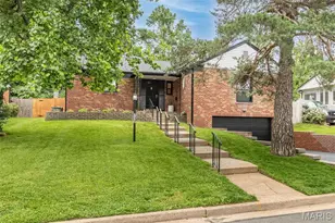 712 Francis Pl, Clayton, MO 63105 - Photo 2