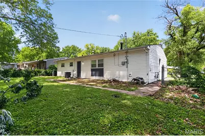 9446 Stansberry Avenue, Saint Louis, MO 63134 - Photo 26