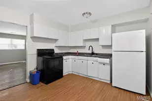 9446 Stansberry Ave, Saint Louis, MO 63134 - Photo 20