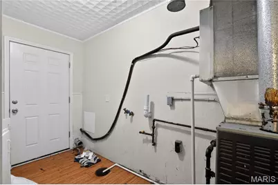 9446 Stansberry Avenue, Saint Louis, MO 63134 - Photo 20