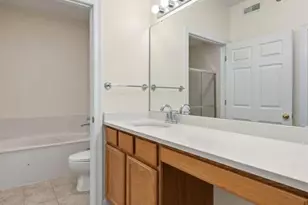 13115 Mill Crossing Ct, Saint Louis, MO 63141 - Photo 18