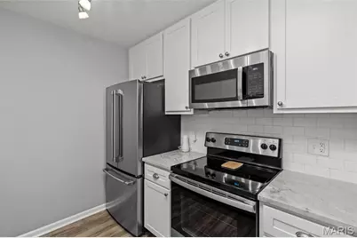 1450 High School Drive, Saint Louis, MO 63144 - Photo 4