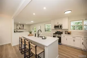 6272 Treeridge Trail, Saint Louis, MO 63129 - Photo 10