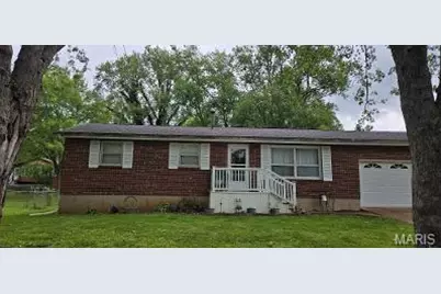 315 Smith Street, Farmington, MO 63640 - Photo 1