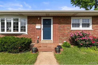 8553 Craighill Drive, Affton, MO 63123 - Photo 2