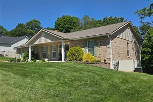 21 Christina Dr, Pevely, MO 63070 - Photo 2