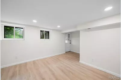6630 Elmer Avenue, Saint Louis, MO 63109 - Photo 22