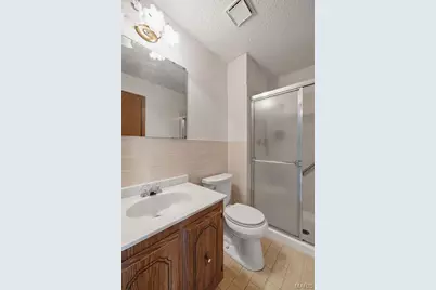 4472 Pinyon Jay Court, Saint Louis, MO 63128 - Photo 20