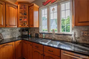 320 Nicole Ct, Troy, MO 63379 - Photo 8