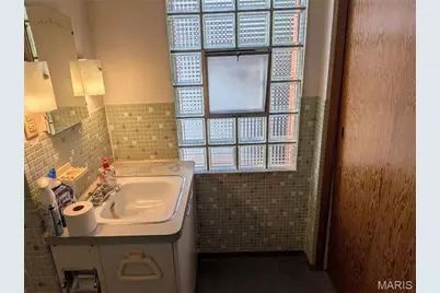 9133 Overton Drive, Saint Louis, MO 63123 - Photo 76