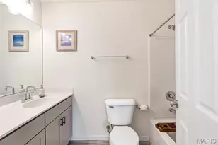 16725 River Stone Dr, Florissant, MO 63031 - Photo 28