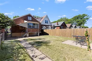 5521 Murdoch Ave, Saint Louis, MO 63109 - Photo 26