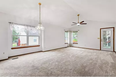 3026 Plum Creek Drive, Saint Peters, MO 63303 - Photo 8
