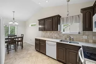 2330 Garden Ln, Festus, MO 63028 - Photo 12