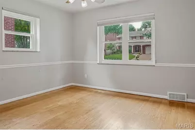 2308 Saint Clair Avenue, Brentwood, MO 63144 - Photo 18