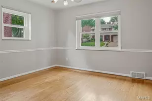 2308 St Clair Ave, Brentwood, MO 63144 - Photo 18