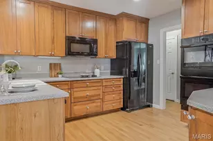 2308 St Clair Ave, Brentwood, MO 63144 - Photo 8