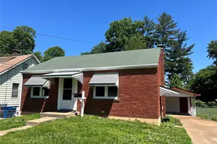 9525 Marlowe Ave, Overland, MO 63114 - Photo 2